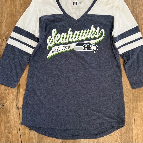 Seattle Seahawks T Shirt 3/4 Sleeve NFL Team Apparel Football Casual Top - Picture 3 of 13